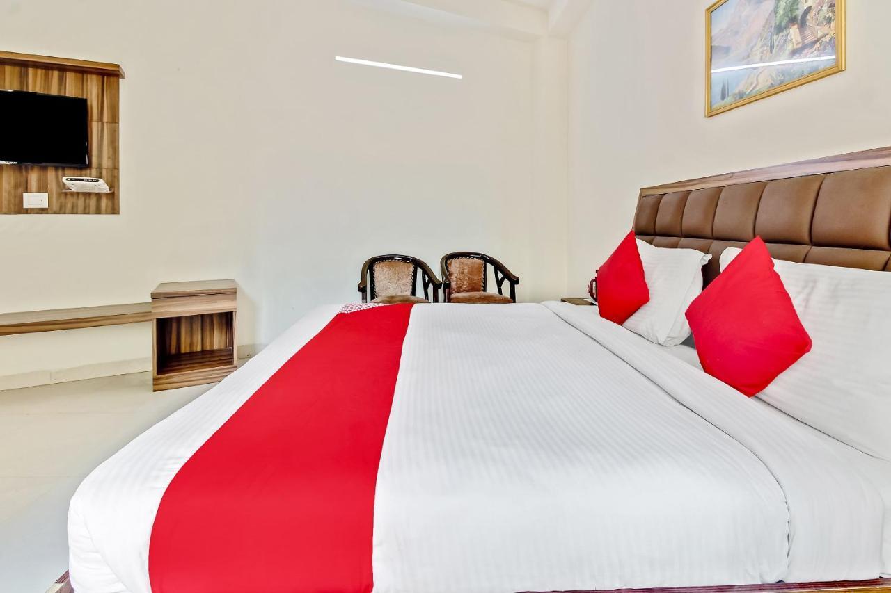 Oyo 10213 Hotel Panache マトゥラー エクステリア 写真