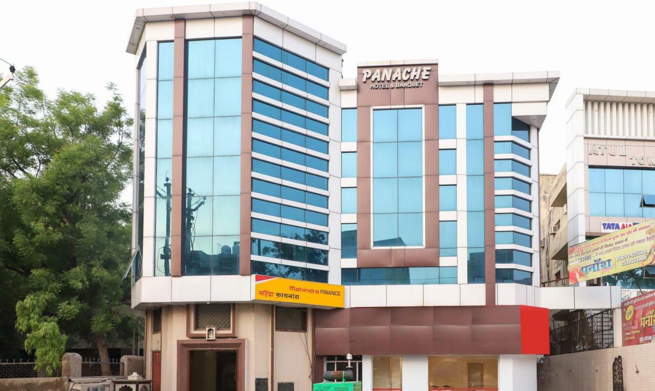 Oyo 10213 Hotel Panache マトゥラー エクステリア 写真